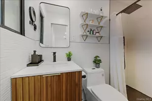 957 Cherrywood Dr, Baldwin, NY 11510 - Photo 14