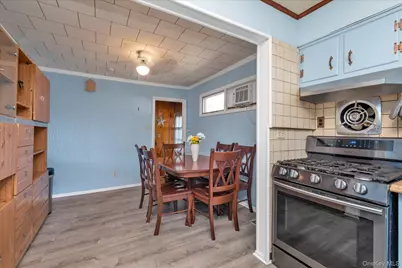 311 Hunnewell Avenue, Elmont, NY 11003 - Photo 8