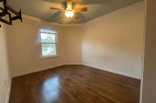 7 Village Ln, Woodbury, NY 11797 - Photo 26