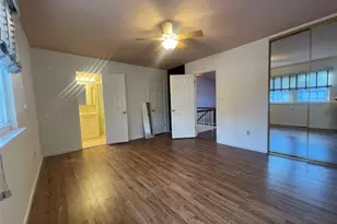 7 Village Ln, Woodbury, NY 11797 - Photo 24