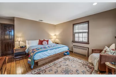 31 Puritan Avenue, Forest Hills, NY 11375 - Photo 32