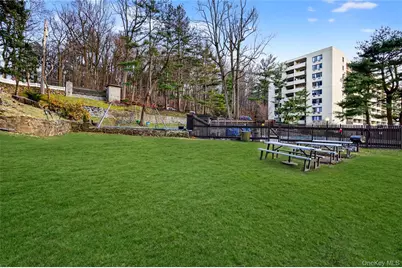 1 David Lane #4 C, Yonkers, NY 10701 - Photo 20