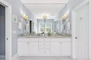 106 E Tiana Rd, Hampton Bays, NY 11946 - Photo 14