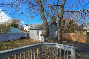 48 Park Dr, Mastic Beach, NY 11951 - Photo 8