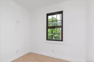 245 Garfield Ave, Mineola, NY 11501 - Photo 14