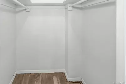 75 Noble #121, Lynbrook, NY 11563 - Photo 12