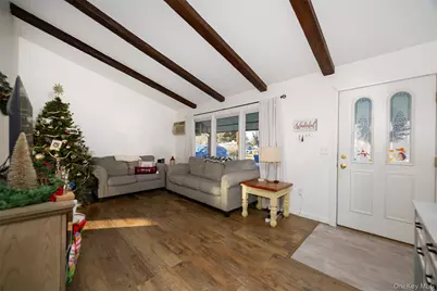 14 Princeton Street, Red Hook, NY 12571 - Photo 2