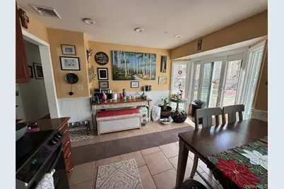 32 Bellview Avenue, Brookhaven, NY 11719 - Photo 4