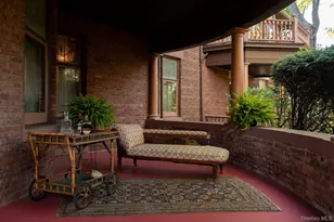 77 W Chestnut St, Kingston, NY 12401 - Photo 4