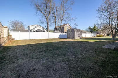 3 Poplar Avenue, Farmingdale, NY 11735 - Photo 24