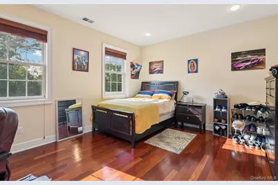 4 Celestial Court, Saint James, NY 11780 - Photo 18