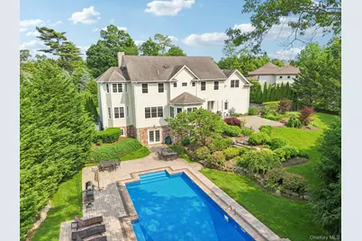 4 Celestial Court, Saint James, NY 11780 - Photo 36