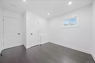 200 Irish Ln, Islip Terrace, NY 11752 - Photo 24