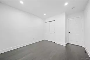 200 Irish Ln, Islip Terrace, NY 11752 - Photo 30