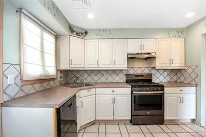 45 Sound Beach Avenue, Bayville, NY 11709 - Photo 14