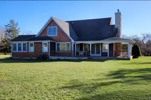 175 Uhl Ln, Orient, NY 11957 - Photo 6