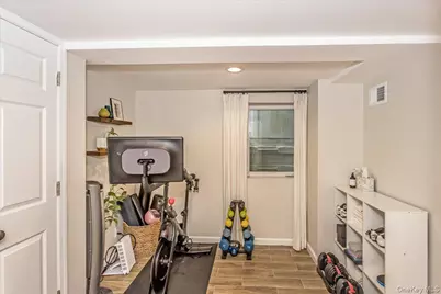 79 N Cedar Street, Massapequa, NY 11758 - Photo 28