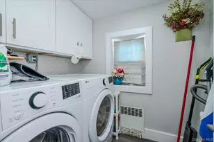 523 Bayview Ave, Cedarhurst, NY 11516 - Photo 14