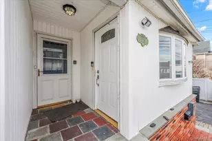 523 Bayview Ave, Cedarhurst, NY 11516 - Photo 2