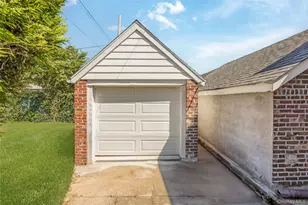 117-47 222nd St, Cambria Heights, NY 11411 - Photo 18