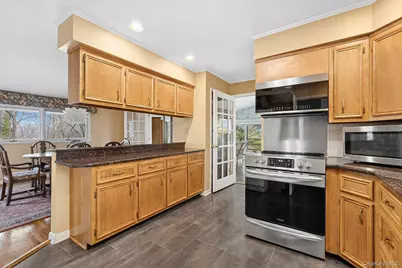 41 Spring Hollow Road, Centerport, NY 11721 - Photo 10