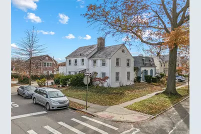 52-06 Bowne Street, Flushing, NY 11355 - Photo 6