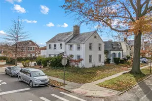 52-06 Bowne St, Flushing, NY 11355 - Photo 6