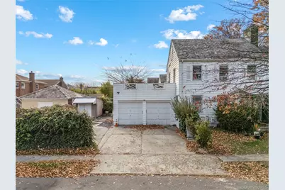 52-06 Bowne Street, Flushing, NY 11355 - Photo 32