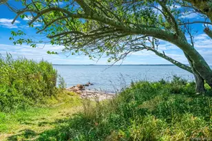 295 Willow Terrace Ln, Orient, NY 11957 - Photo 20