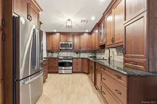 11 Indian Trce, Kings Park, NY 11754 - Photo 6