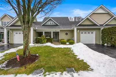 5 Newcastle Court, Riverhead, NY 11901 - Photo 1