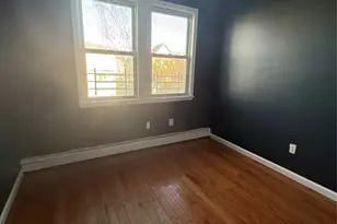 111-19 156th St, Jamaica, NY 11433 - Photo 4