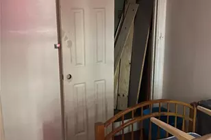 118-18 190th St, Saint Albans, NY 11412 - Photo 10