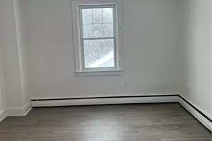 535 N 2nd St, New Hyde Park, NY 11040 - Photo 6