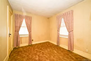 89-94 215th Pl, Queens Village, NY 11427 - Photo 14