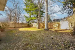 3 Healy St, Huntington, NY 11743 - Photo 16