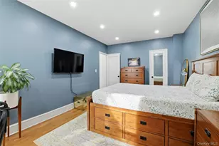 25-40 31st Ave, Astoria, NY 11106 - Photo 10