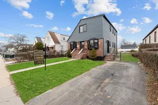 193-11 120th Ave, Saint Albans, NY 11412 - Photo 18