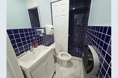 3526 31st Street, Astoria, NY 11106 - Photo 4