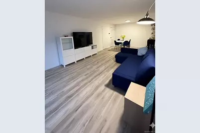 128 Santa Barbara Drive #128, Plainview, NY 11803 - Photo 10