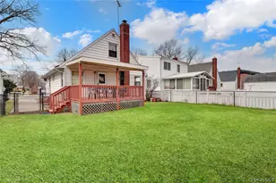 932 Cherry Ln, Floral Park, NY 11001 - Photo 26