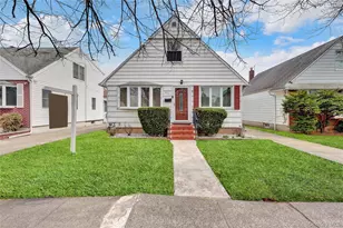 932 Cherry Ln, Floral Park, NY 11001 - Photo 2