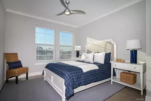 75 E Hoffman Ave, Lindenhurst, NY 11757 - Photo 6