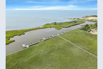 24 Spinnaker Lane #24, Patchogue, NY 11772 - Photo 6