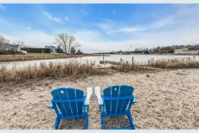 7 Springville Circle, Hampton Bays, NY 11946 - Photo 40