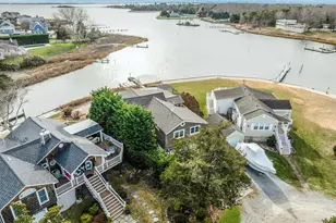 7 Springville Cir, Hampton Bays, NY 11946 - Photo 30