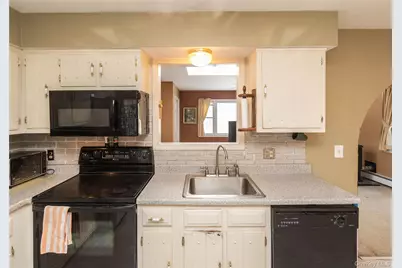 32 Elizabeth Drive, Hopewell Junction, NY 12533 - Photo 22