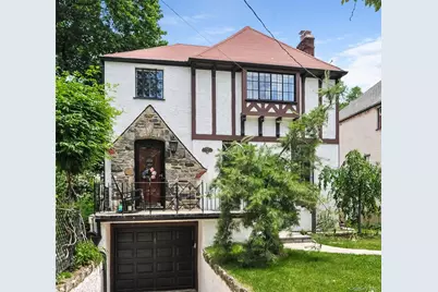 19 Fairway Street, Mount Vernon, NY 10552 - Photo 2