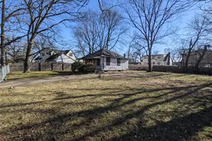 76 Cumberland Ave, Roosevelt, NY 11575 - Photo 2