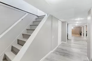 61 S Merrick Rd, Massapequa, NY 11758 - Photo 24